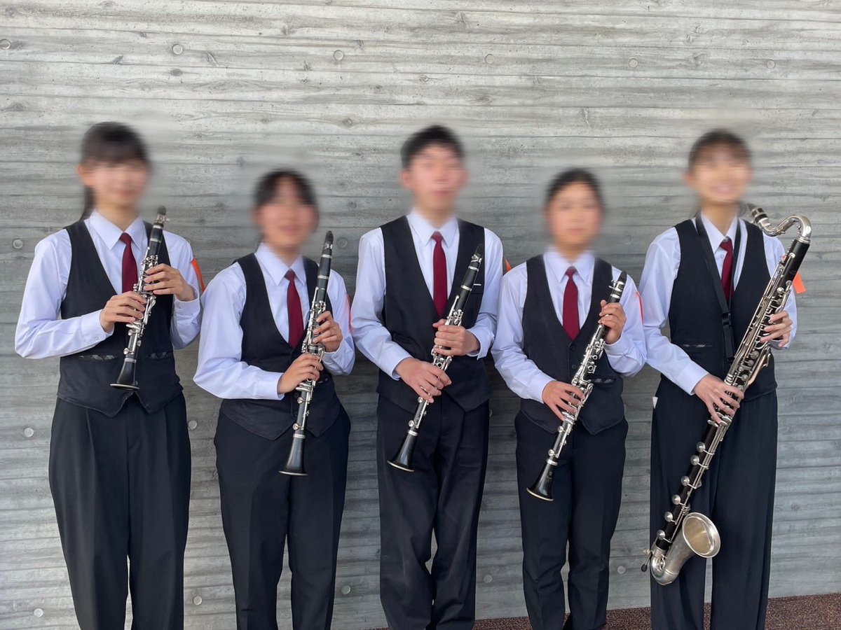 fwo_diary's tweet photo. 1月25日はアンサンブルコンテスト静岡県大会でした！
富士高校からはクラリネット五重奏が出場し、部員も客席から応援しました。
他校の演奏から学ぶことが多くあり今後の部活動に活かしていきたいと思いました✊🏻🔥
応援してくださった皆様ありがとうございました！ https://t.co/KGfgm3HLtQ
