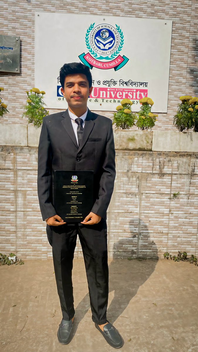 BijoyChandraShi's tweet photo. Finally graduation Done 🙏👨‍🎓

I express my gratitude to the great creator 🖤🙏

I will never be able to repay the debt of my parents for coming this far.
Starting from primary school to university life https://t.co/sBQEwxkm2y
