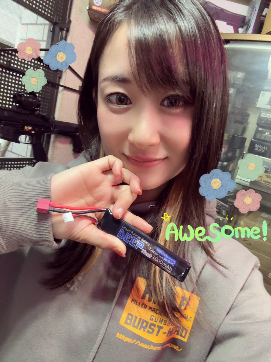 1226misano's tweet photo. #DEEPshot リポバッテリー1000mAh 7.4v のT型コネクタが新発売です✨
ちょうど良いサイズなので大人気DEATH🥰🫶是非GETして下さいね🧡🧡🧡
BASE➡️https://t.co/vqbmsWUUZz
#BURSTHEAD
#バーストヘッド
#airsoftgirl
#サバゲー女子 https://t.co/rerwZu8Sy8