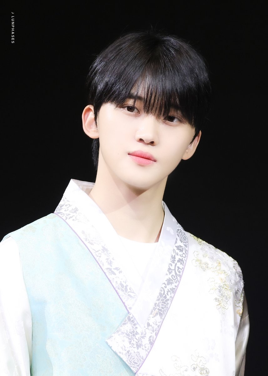LUNPHASES's tweet photo. 240920
#루네이트 #LUN8 #ルネイト
#도현 #DoHyun #ドヒョン https://t.co/1Ti6GsHV4r