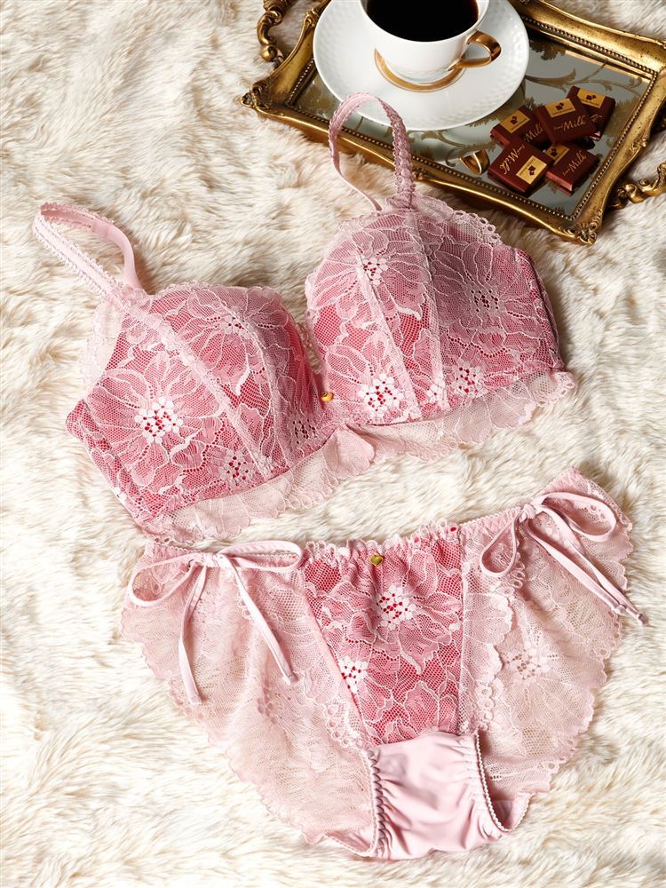 Ru☆〜5/6期間限定割引き　赤頭巾　　　ピンククラシックチュチュ 特盛ブラ 新カラー入荷💕 ＼ 冬限定色⛄『赤×ピンク』の新カラーが登場