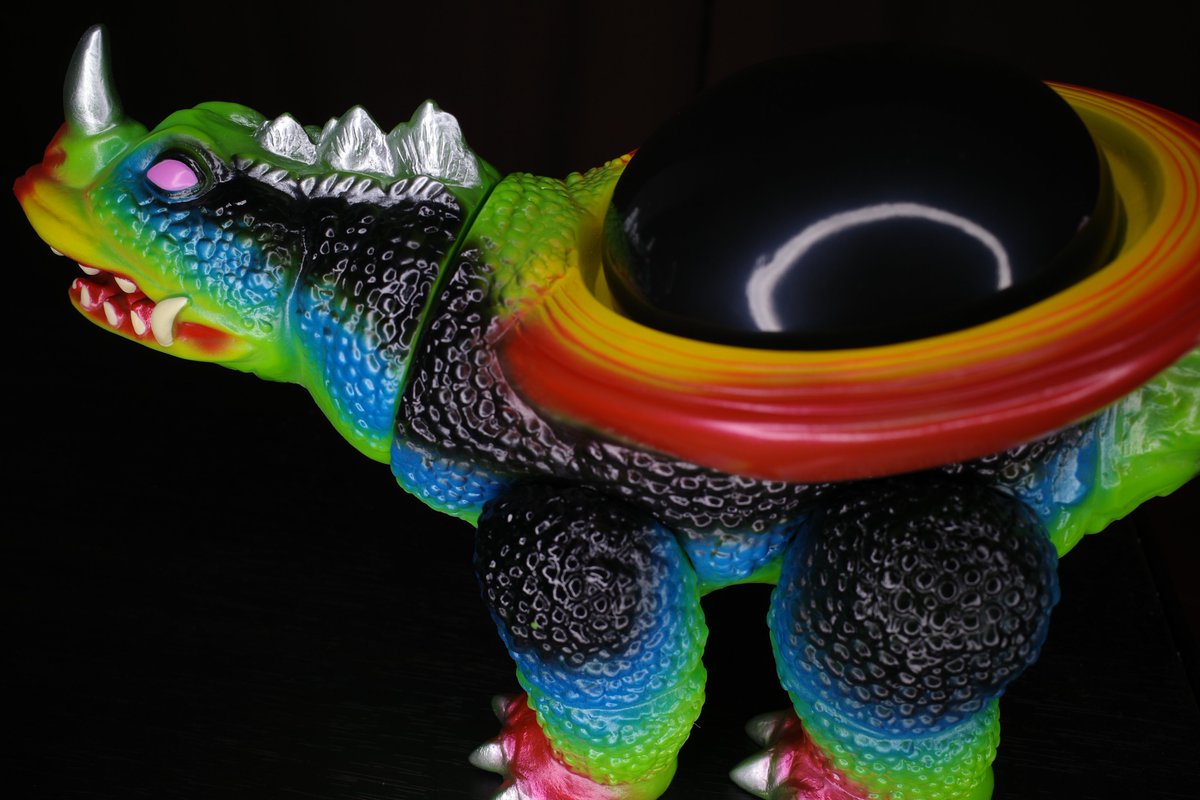 エレガブソフビ　ブラックホール怪獣　グラビトン　オマケ付　値下げ seki@ajit on X