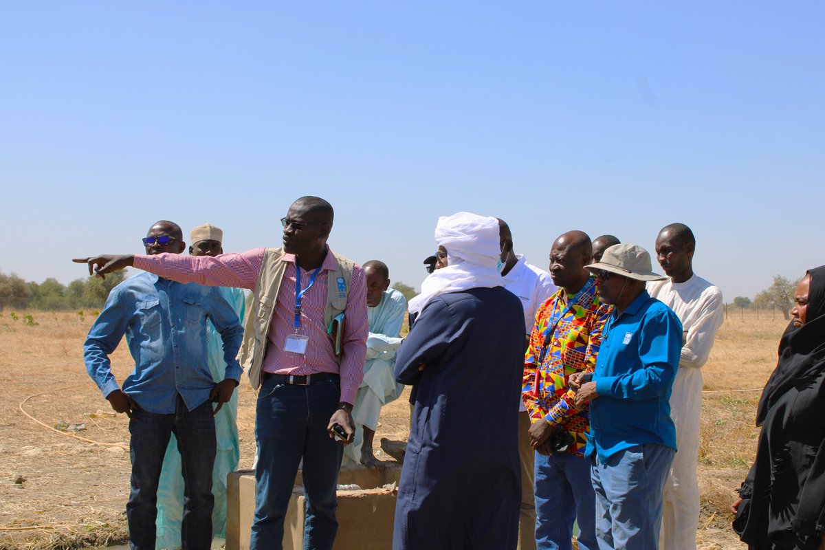 agmvtchad's tweet photo. 🌿 Visite conjointe sur le FACI d'Al Koudou avec le @PNUD_Tchad : état des lieux, gestion de l’eau et planification des prochaines étapes.
Le DG de l’ANGMV a rappelé l’importance d’une prise de conscience collective pour autonomiser rapidement les bénéficiaires. 💪
#tchad https://t.co/Fq7HllHzOG