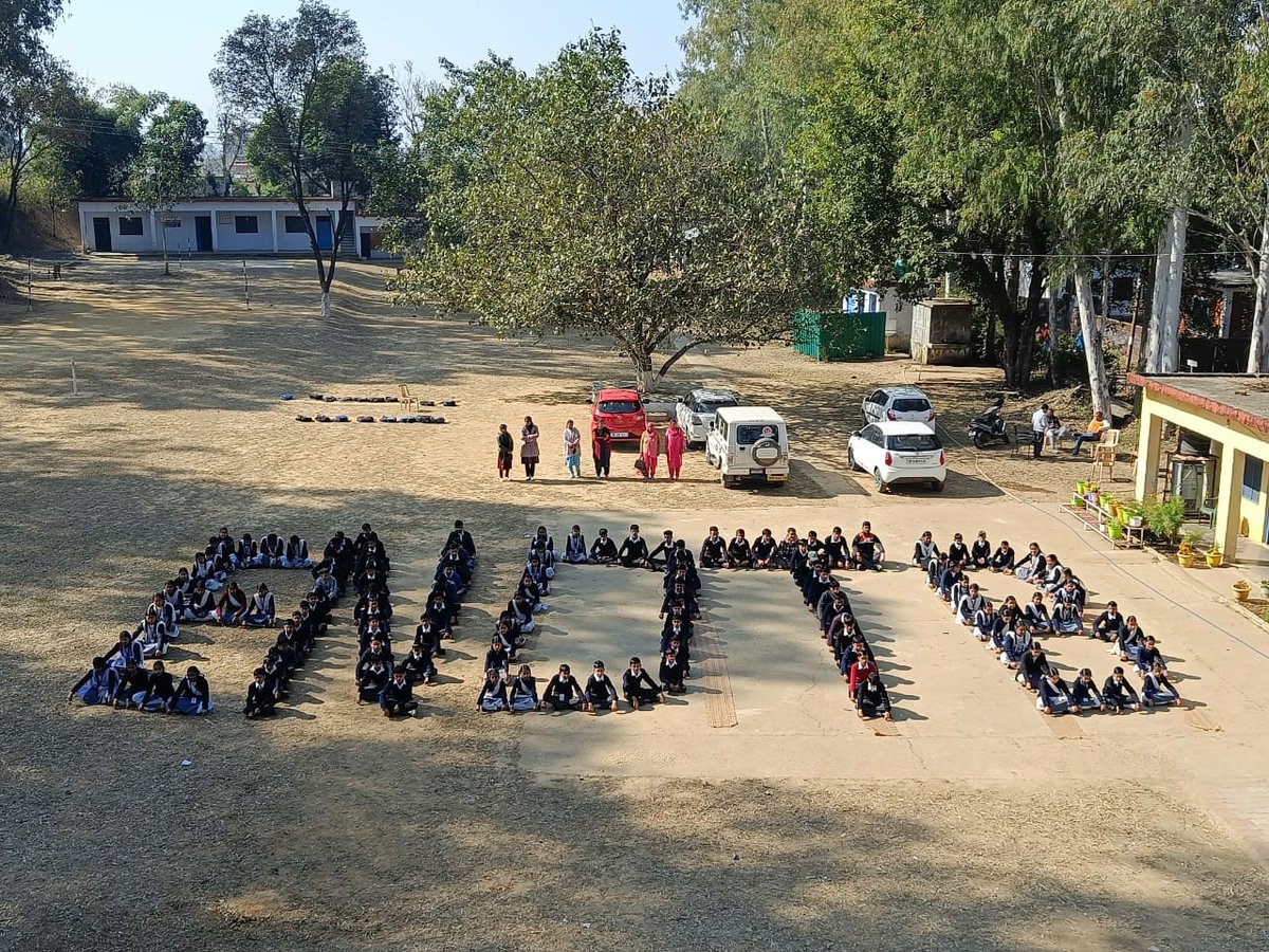KangraNtep's tweet photo. Janbhagidari activity on 100 days Campaign on TB mukt Bharat at GSSS Garan by RBSK MHT-2,HE Rajinder &amp; CHO Duck Shivani Block Fatehpur District Kangra towards END TB #TBMuktBharat #TBMuktHimachal @mukt_tb @drrksood @dtohpkgr @TbDivision @MoHFW_INDIA @CMOFFICEHP https://t.co/nKgXWYIm1w