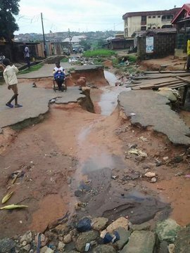 In other countries,roads have potholes, here in Zim, potholes have roads 😅