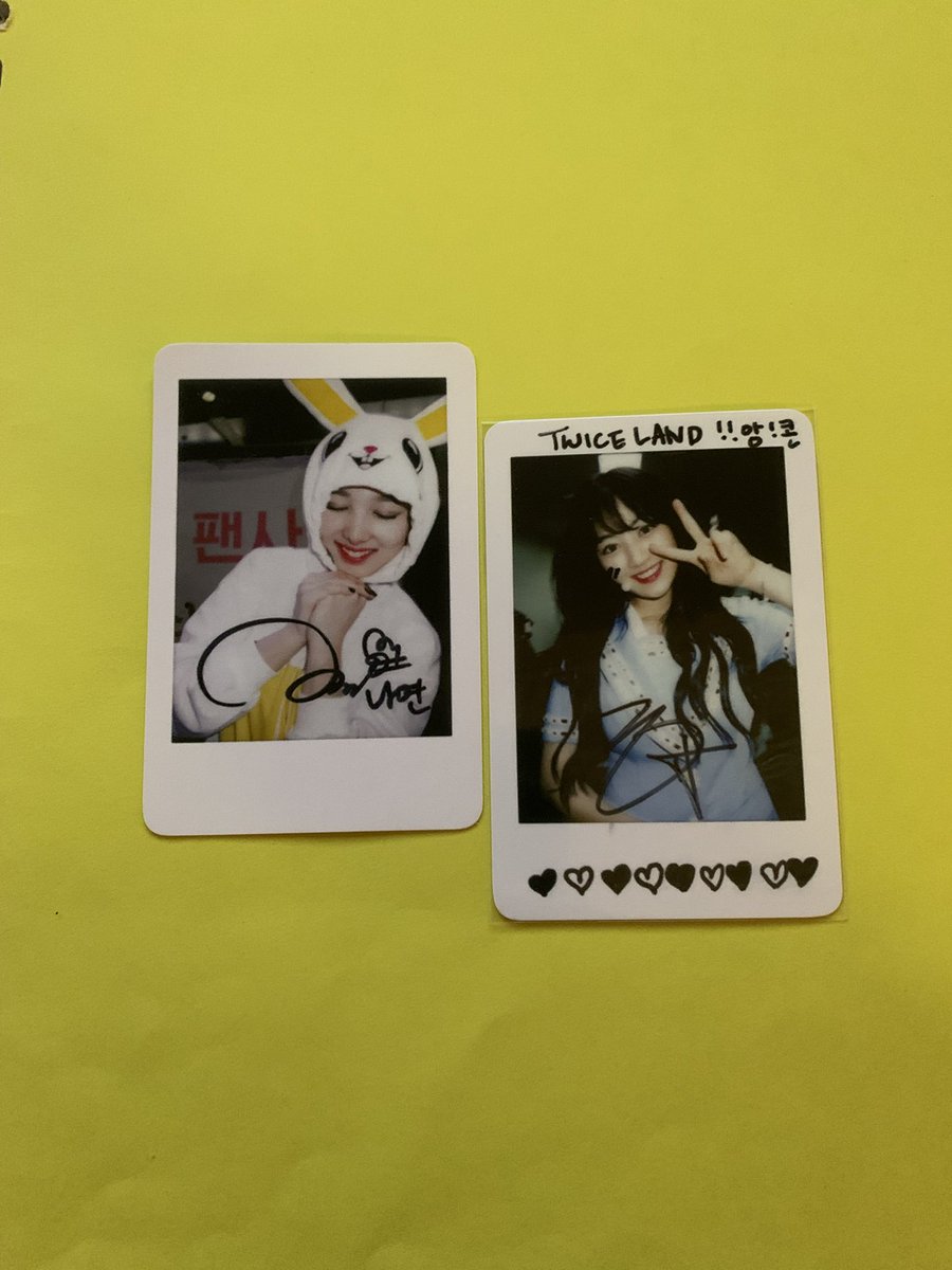 KShoplifter's tweet photo. wts twice busan pop up
nayeon
jihyo

on hand
2k each
gcash

1 wk dop
ggx jnt flash
sdd (fairview qc) https://t.co/6N8pfRplzV