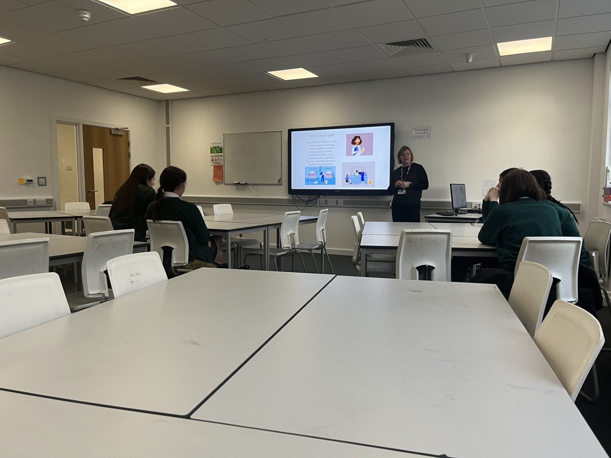 QEStudio tweet media