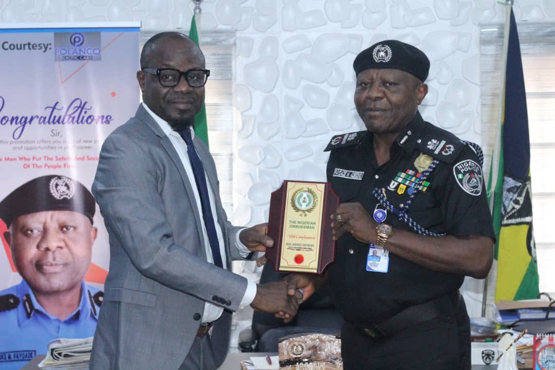 OfficialPccLag's tweet photo. PCC LAGOS HEIGHTENS FIGHT AGAINST INJUSTICE, COLLABORATES WITH THE NIGERIAN POLICE FORCE 

The Public Complaints Commission (PCC), Lagos State has reaffirmed its commitment to fighting administrative and social injustice in the society and willingness https://t.co/Hp4tVytggC