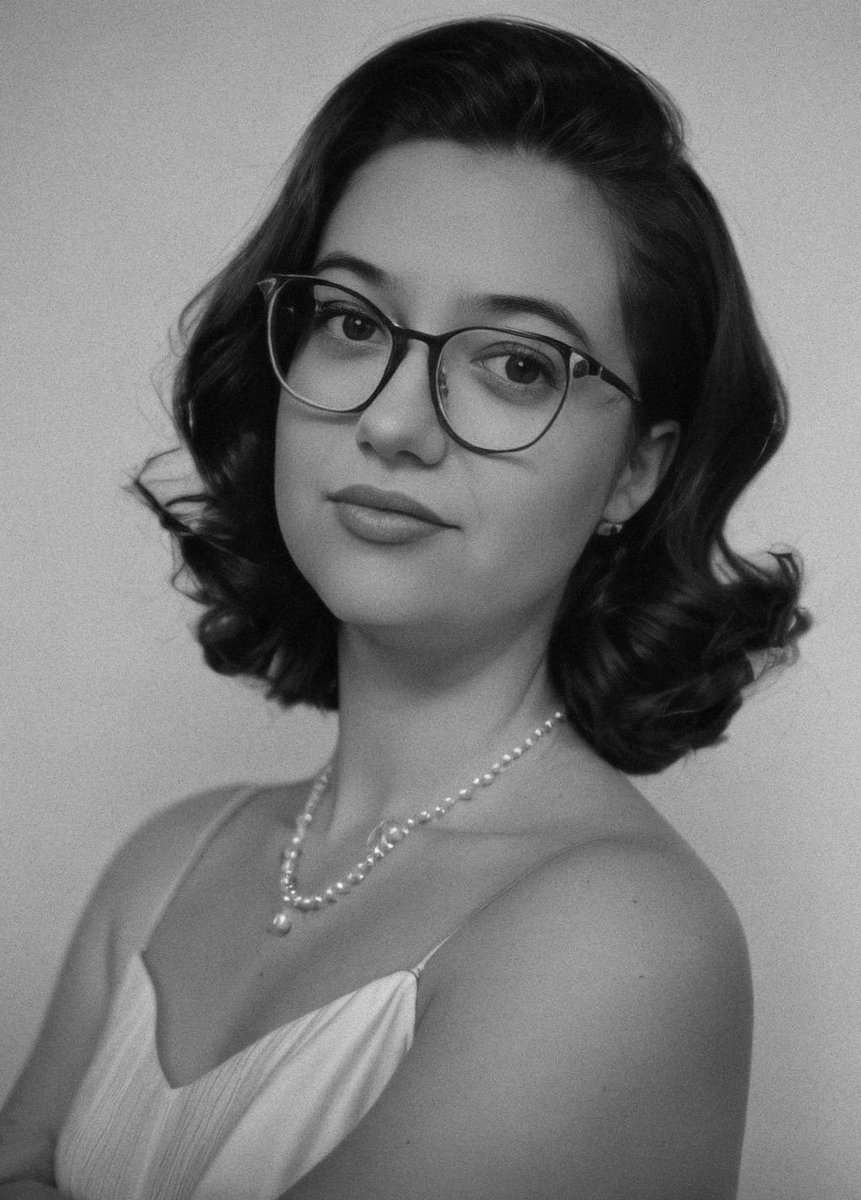 khrystyna_97's tweet photo. Я+ ШІ https://t.co/yKfrLDrTYr