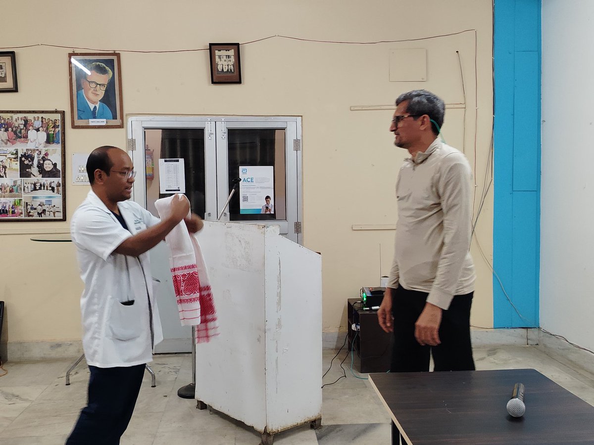 entamch's tweet photo. Guest lacture with fruitfull interaction on SIALOENDOSCOPY by DR SHRISH B GHAN today at SEMINAR hall. https://t.co/u4yfnKob32