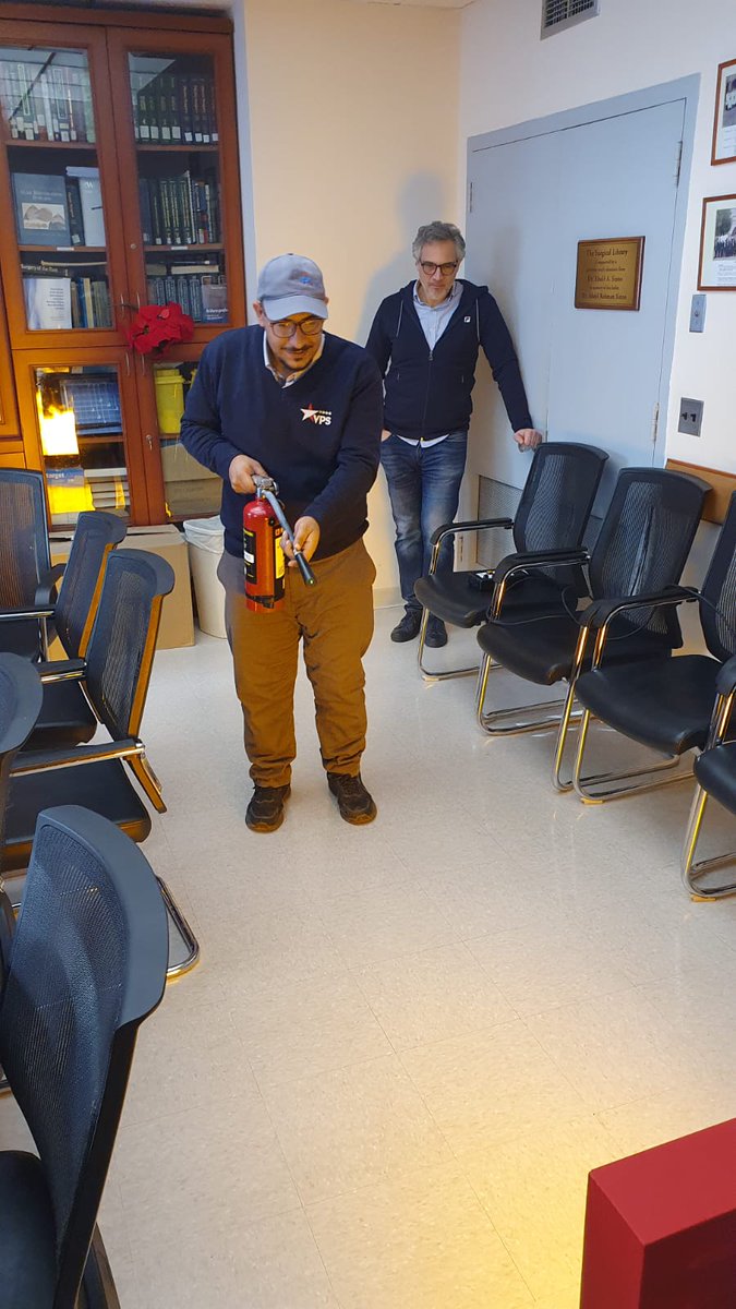SSUAUB's tweet photo. π₯ The EHSRM Life & Fire Safety team at AUBMC conducted a Theoretical & Hands-On Fire Safety Training for VPS staff!
β
Fire prevention tips
β
Emergency response training
β
Hands-on extinguisher use
Together, weβre building a safer workplace! πͺπ
#FireSafety #EHSRM #AUBMC https://t.co/BJWqh4ssjZ