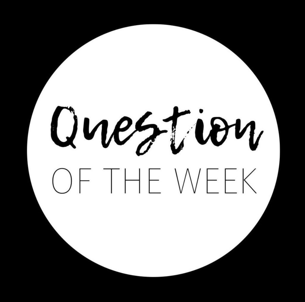 imalbertoalonso's tweet photo. 🗣️ Practice speaking English weekly.
⁉️ The question of the week is:
Who was your first crush? Tell us about it.
We'll look at your answers on #SWNN Friday. Send a 1 min. voice note to aalonso@grupovaughan.com before this Thursday. #QofWeek https://t.co/cyRoXhKNl9