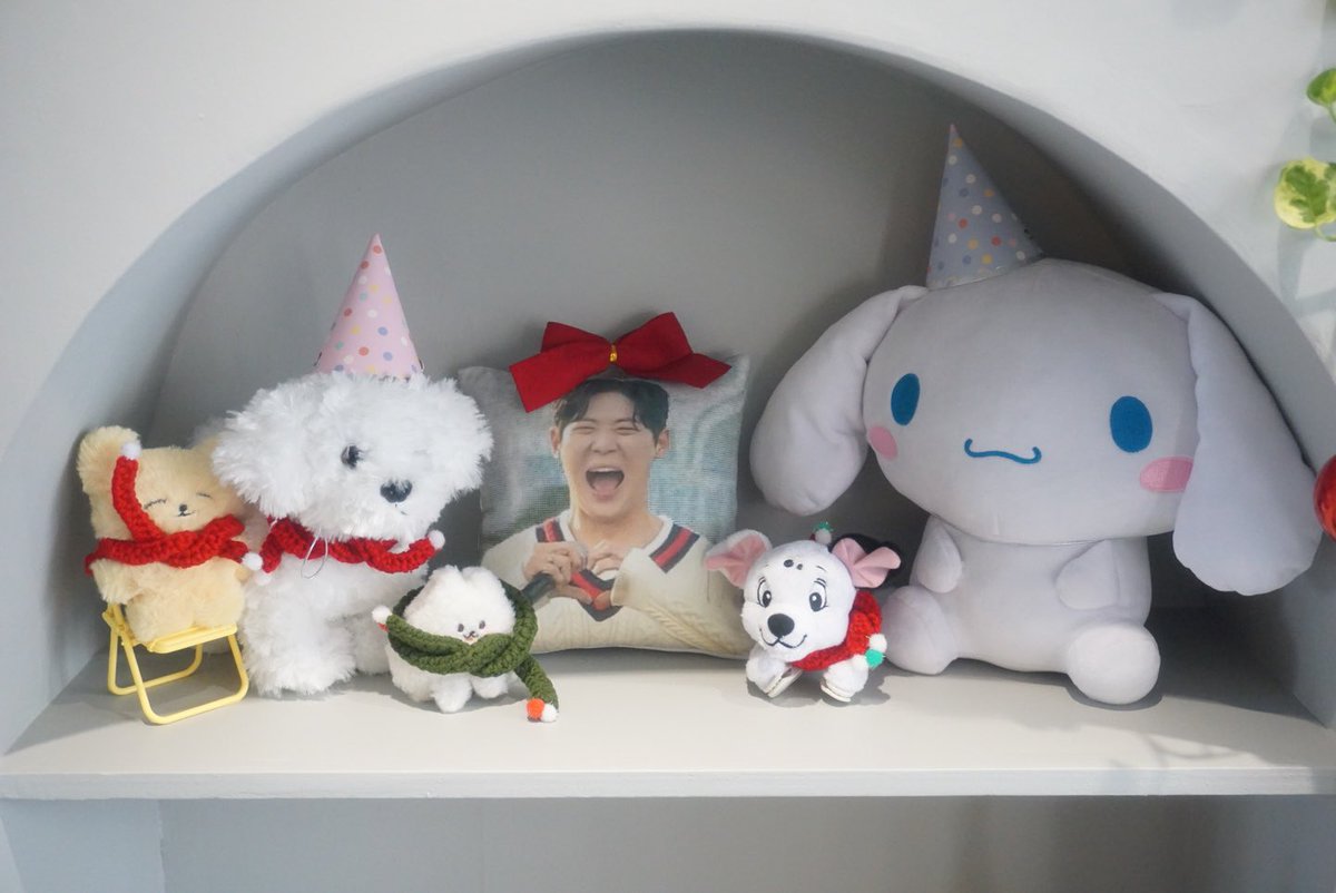 jinwonllovee's tweet photo. 귀여운 승원이로 가득 찬 생카..♡
1월의 크리스마스 잘 즐기고 갑니댜 !
화장실에 있는 루이 사진이 진짜 깜찍포인트임
#winter_waltz
#1월의_크리스마스
#Happy_SW_day
@_winter_waltz_ https://t.co/uwKHtg1nk4