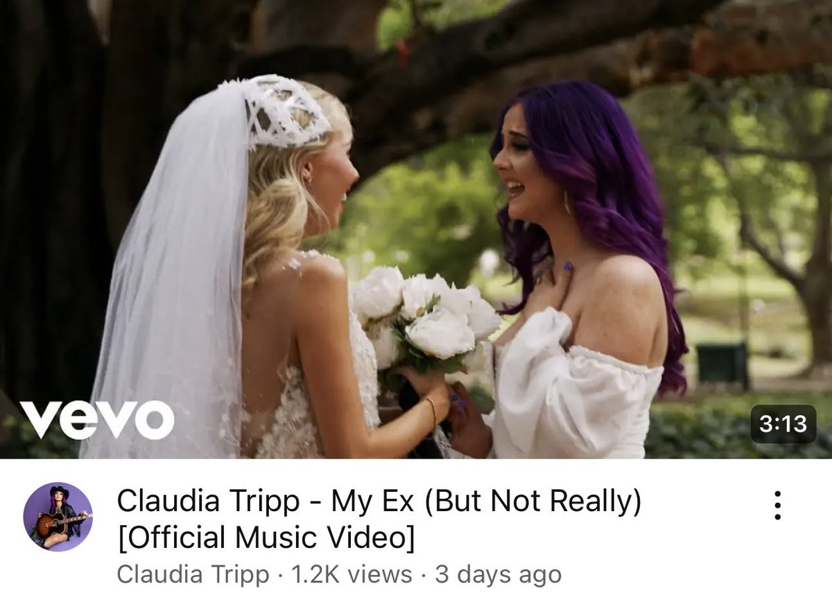 My brand new (and favourite) music video is OUT NOW 💜 Check it out here 
👉 youtu.be/B9NQVJhGB5U?si…