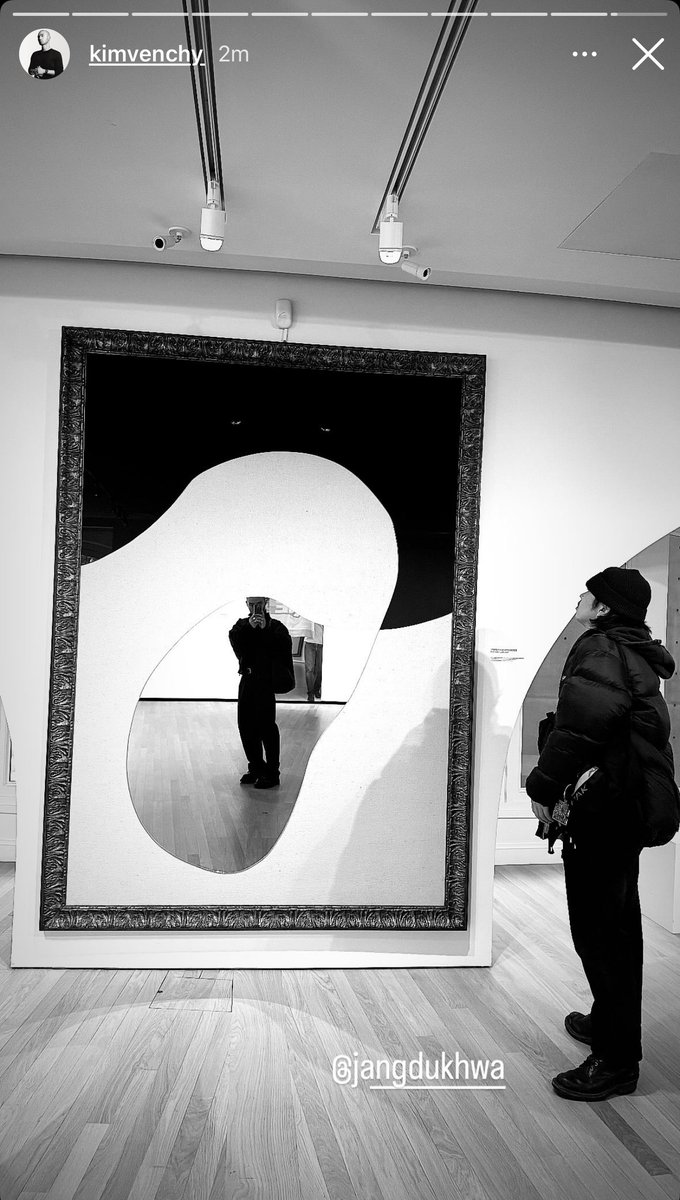 HobiCasa's tweet photo. WAAAHHH HEAR ME OUT!!!
Are we really getting a magazine issue for j-hope( Switzerland edition?) 😱🤯🫣
Soooooo… Kim Youngjin ( known styling director for BTS ) shared more photos of his visit to AP HQ/ Museum in his Stories.. after several photos, he shared photos of 2 photographers who have worked with BTS members in the past that’s with him!!
1. JP ( Park Jongha) - “Korean Photographer whose photographic foundation is rooted with moody undertones and his images show a youthful energy. In order to produce rich distinctive images that express a deep narrative, he uses suitable light, location and subject. He has photographed many famous figures from South Korea, including actors, musicians, and politicians. His work has been praised for its ability to capture the essence of his subjects with great detail and emotion.”
2. Jang Dukhwa - “a celebrated photographer with an array of international clients and exhibitions, is known for his distinct vision in the creative industry, authoring several photography books. His versatile work spans both art and commercial photography, creating enduring, impactful visual narratives in an era of fleeting imagery. He collaborated with renowned magazines like VOGUE and BAZAAR, eventually taking on international projects and working with global brands.”
Look at their work below, magnificent! 😍 Get those moolahs ready!!!!
J-HOPE IS COMING
#jhopeChapter3
#jhopeInSwitzerland