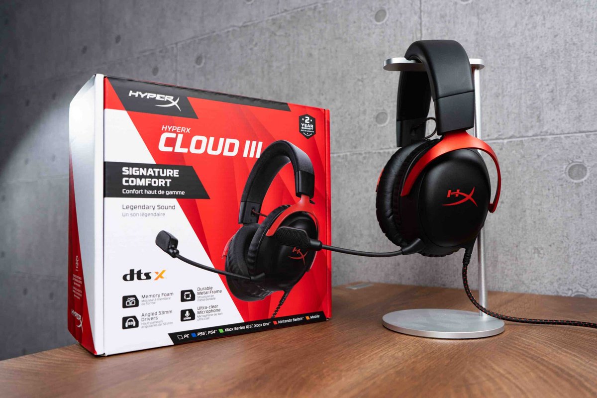Elimde bir adet HyperX Cloud 3 var hiç açılmamış nereden geldiğini bilmiyorum dolapta kalmış. Çekiliş ile takipçilerime hediye edeceğim. 

Beğenen, RT atan, beni takip eden ve 3 kıymetli arkadaşını etiketleyen şanslı bir arkadaşıma gidecek. 

Çekiliş sonucunu şubat ayının