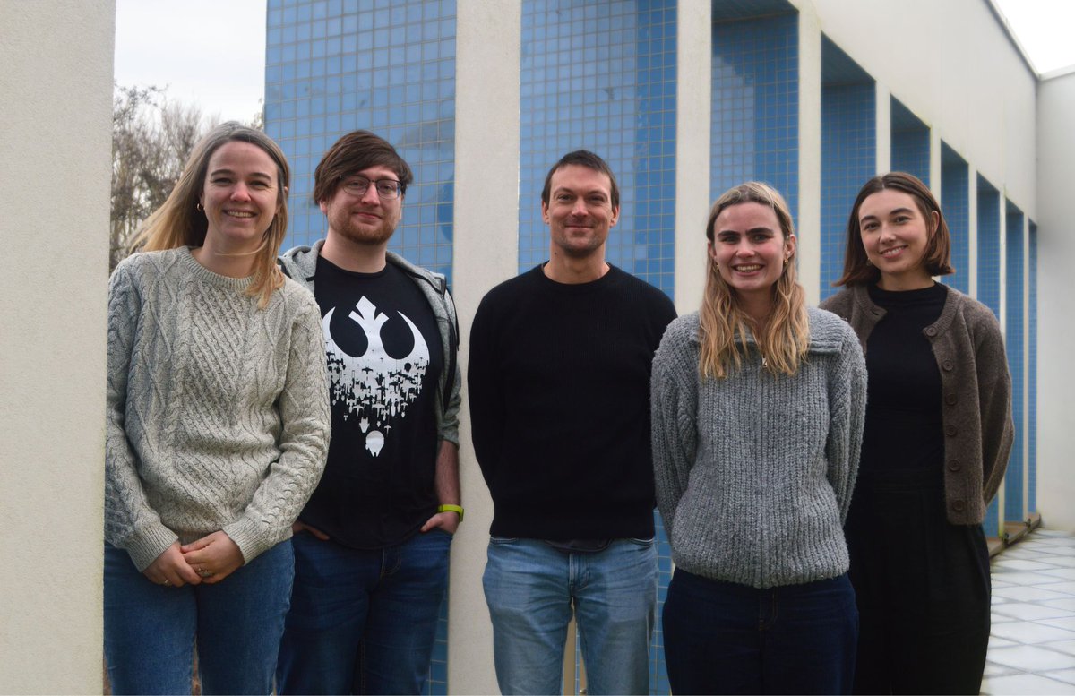 Dr. Alizée Roobaert 🐠 (@roobaert_alizee) on Twitter photo Meet the new PPFC group at <a href="/VLIZnews/">Flanders Marine Institute - VLIZ</a>. We are marine carbon cycle experts 🌊🪸. We want to improve our understanding of the fate of CO2 and the effect of a changing climate on open/coastal oceans together with the VLIZ #ICOS. more info here 👉 vliz.be/en/past-presen… 👈 Meet the new PPFC group at <a href="/VLIZnews/">Flanders Marine Institute - VLIZ</a>. We are marine carbon cycle experts 🌊🪸. We want to improve our understanding of the fate of CO2 and the effect of a changing climate on open/coastal oceans together with the VLIZ #ICOS. more info here 👉 vliz.be/en/past-presen… 👈
