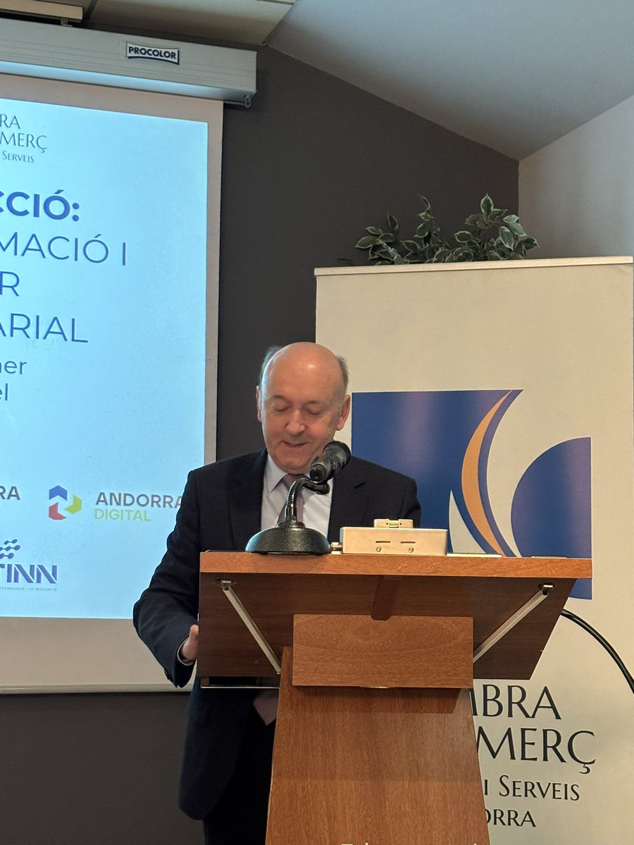 Actinn_andorra's tweet photo. 🚀 Avui estem a la jornada “IA en acció”, organitzada per @cambraandorra amb el suport d’ @Actinn_andorra 

✅ Benvinguda i presentació per la Cambra. Comencem!

#IA #intel·ligènciaartificial #actinn #innovació #novestecnologies #andorra https://t.co/MTQZNNryWH