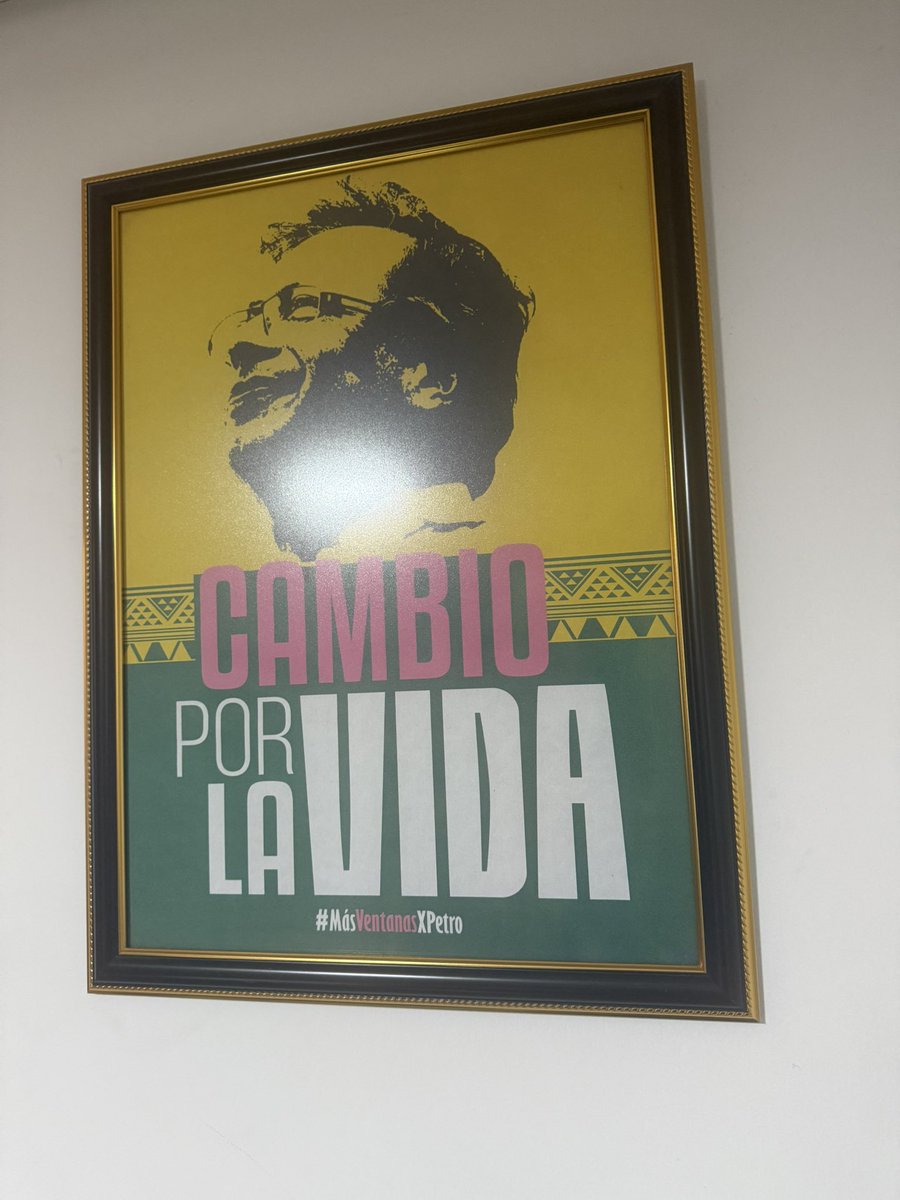 FCValledelCauca's tweet photo. Entonces PETRO SI TENÍA LA RAZÓN, dignidad para los migrantes, no son delincuentes, soberanía y respeto, GRACIAS PRESIDENTE @petrogustavo https://t.co/It7YOz81q9