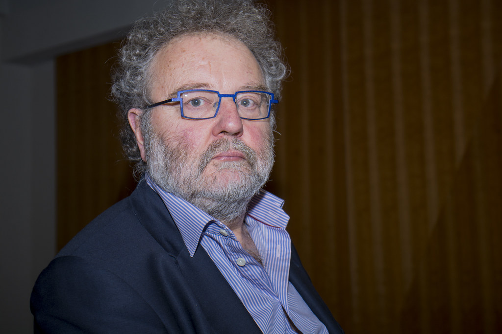 🔴ENTRADES EXHAURIDES‼️

🗣️ "Conseqüències de la nova política americana"

Conversa amb el periodista de <a href="/LaVanguardia/">La Vanguardia</a>, John Carlin, i el president d'<a href="/amicspais/">Amics del País</a>, Miquel Roca i Junyent #BarcelonaTribuna

Obrim llista d'espera 👉 info@amicsdelpais.com

t.ly/o7YH8