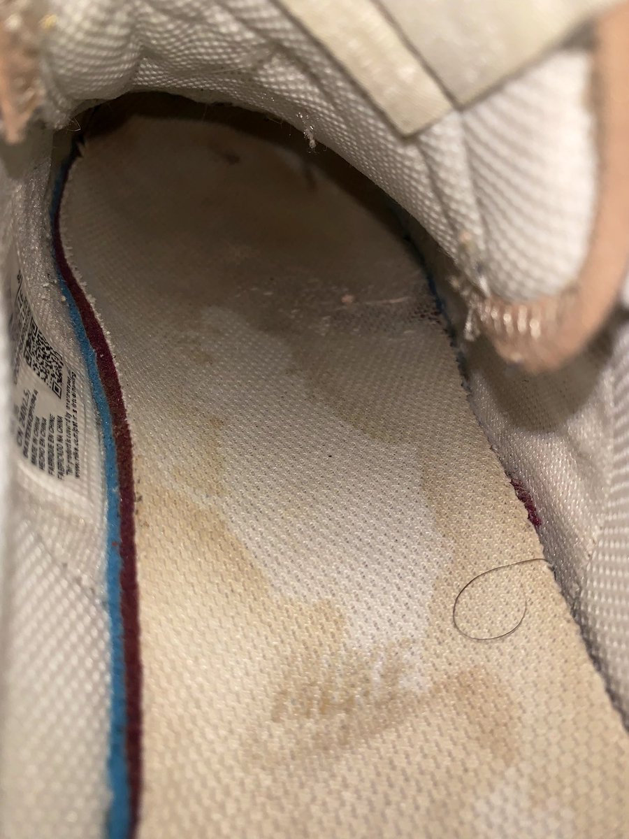 既然妹妹回老家了，那么你的鞋子就交给我保养啦