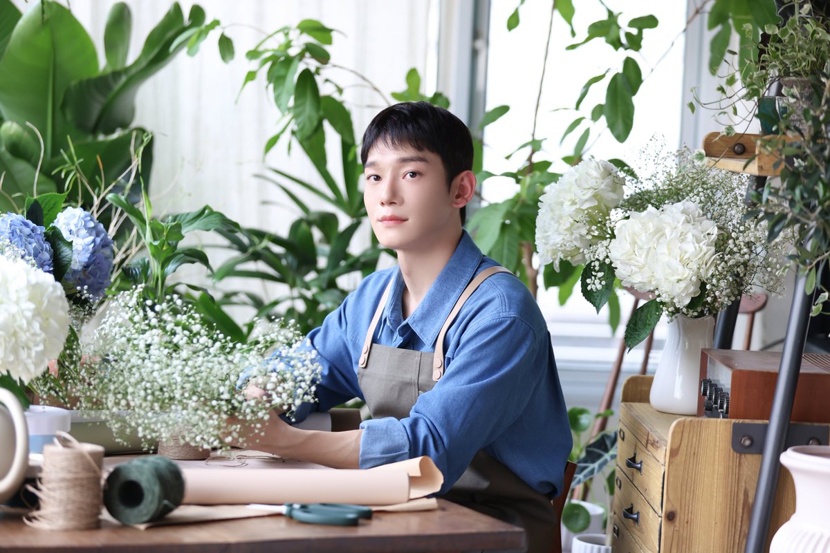 enjieLou's tweet photo. CHEN Weverse membership photos 😍 https://t.co/rSV2mw4FFh