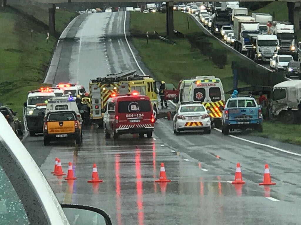 _ArriveAlive's tweet photo. Lawyers see influx of road accident claims as festive stats increase https://t.co/aVfyBxIDtt
#ArriveAlive #RoadAccidentClaims #Lawyers #FestiveStats https://t.co/nObVNQmGkt