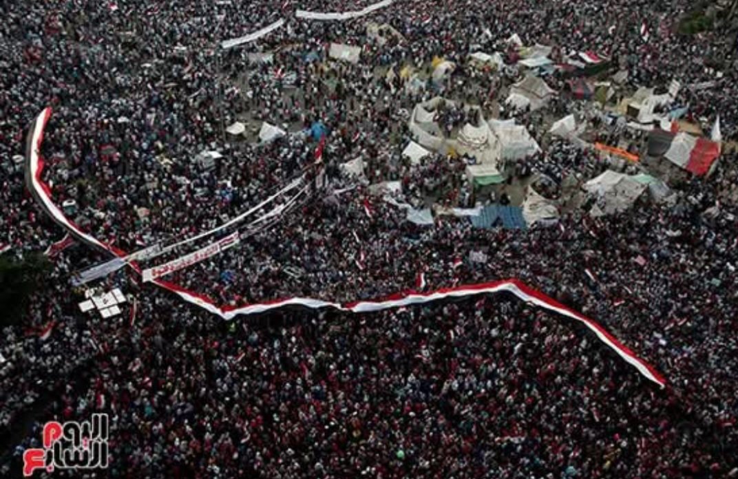 AlahlyWys's tweet photo. الشعب المصري  يرفض تهجير الشعب الفلسطيني إلى اى مكان فى العالم [ المنظر أن شاء الله       هيكون ضد أمريكا قريبآ https://t.co/t89Luf6Pu6