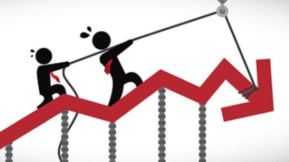 Bir kaç sene içinde,şuan durumunun iyi olduğunu düşünen bir çok kişi,ekonomik sıkıntılarla, alım güçlükleri ile mücadele verecek.Piramidin en üst sıraları hariç hepimiz yavaş yavaş eriyeceğiz.Peki ne yapmalıyız???