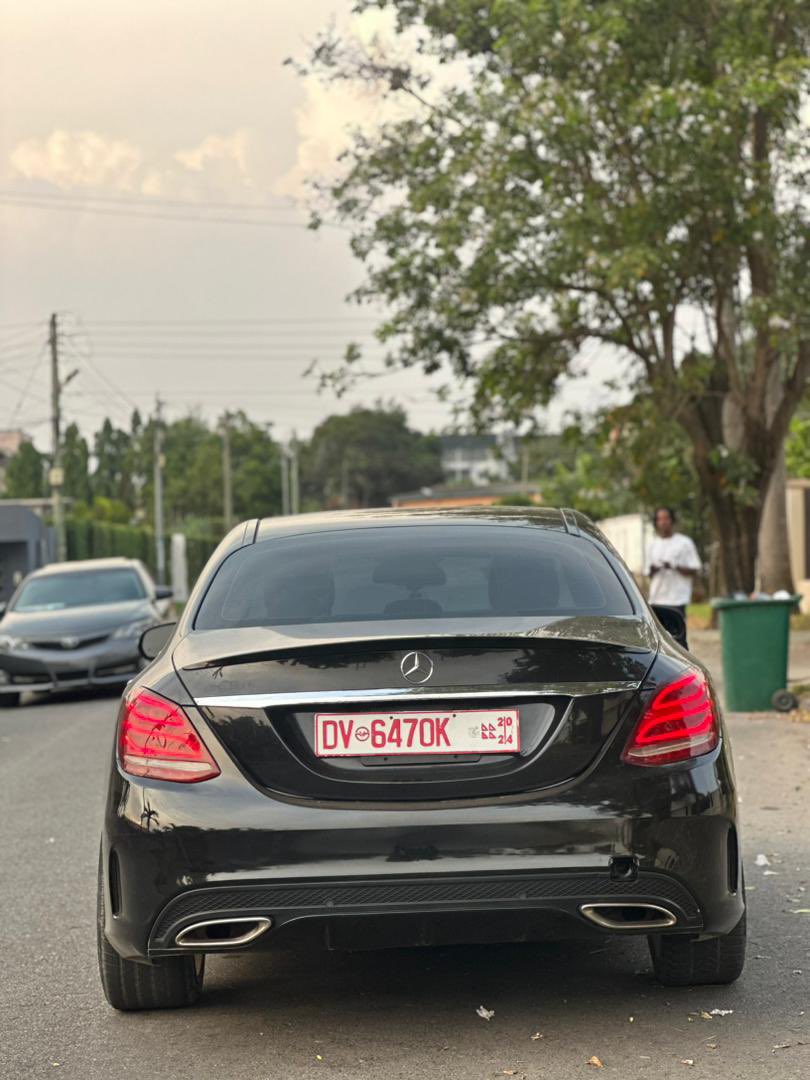 2016 Mercedes Benz C300 ¢375,000
Keyless Entry/Start
Panoramic roof
Infotainment System 
Rear view camera
Leather seats