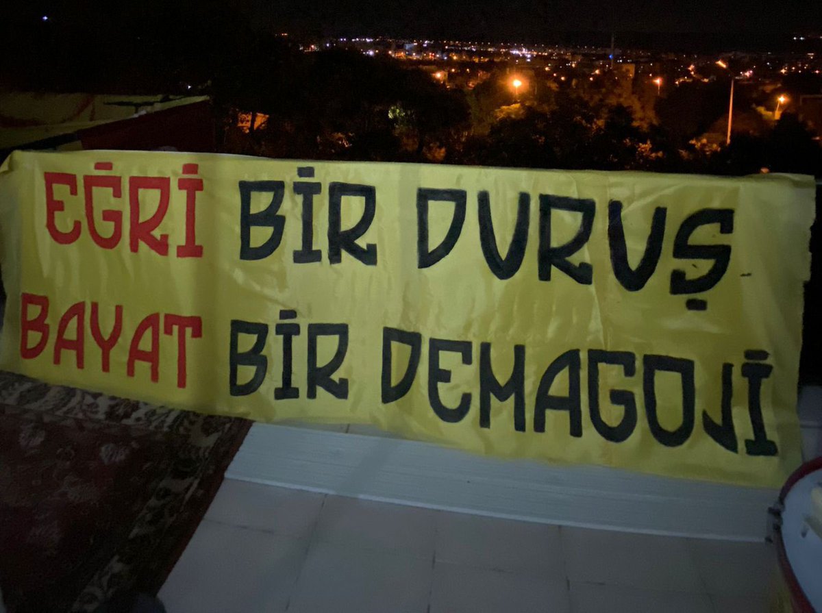 EĞRİ BİR DURUŞ
BAYAT BİR DEMAGOJİ
