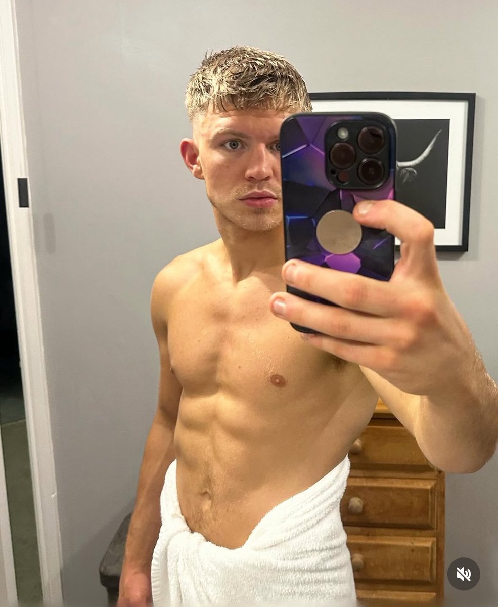 Joe Russell tweet media