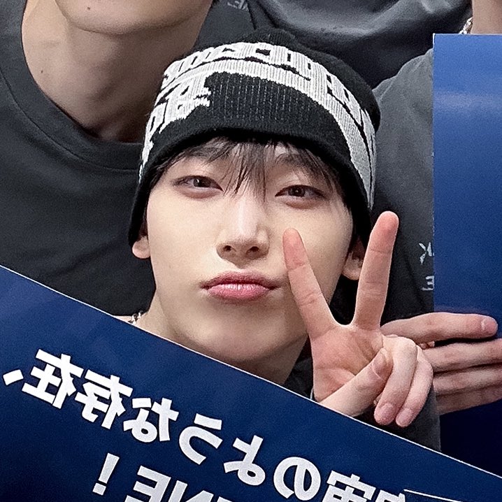 폭스 tweet media