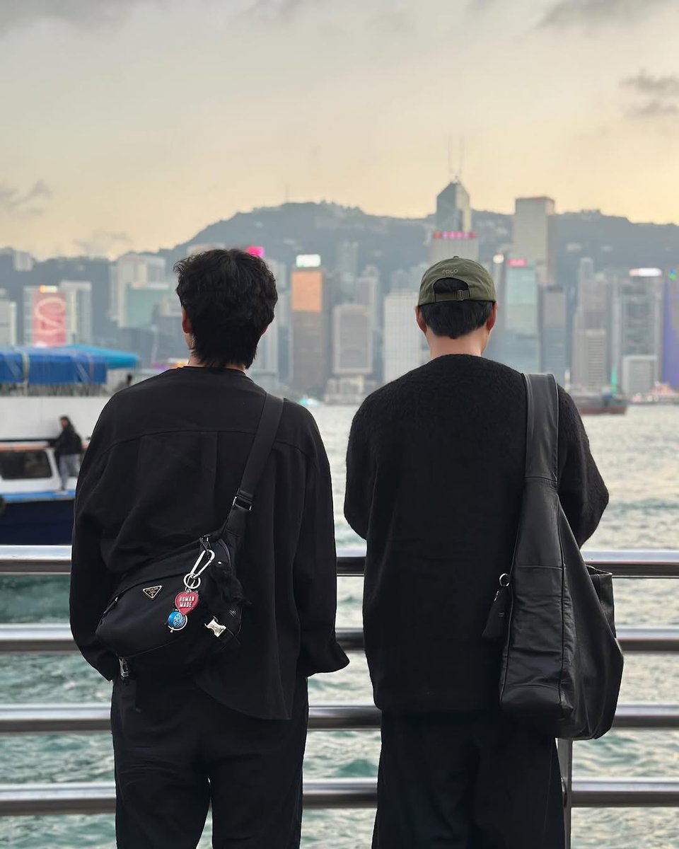 day6menu's tweet photo. 20250127 Wonpil Instagram

Avenue of Stars 星光大道
Tsim Sha Tsui, Hong Kong

#DAY6 #데식이들 #MYDAY #데이식스 #DAY6TOUR #성진 #영케이 #원필 #도운 #데식투어 #데이식스촬영지 https://t.co/fBaN4T0FJA