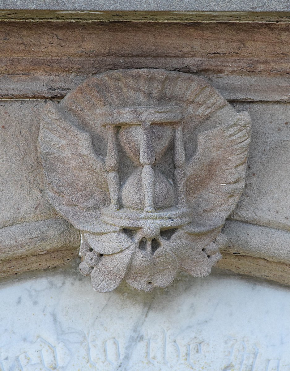 Heritage_Nina's tweet photo. #MementoMoriMonday
Time flies at St Guaire's Parish Church, Aghadowey, Diocese of Derry and Raphoe
#ExploreChurches https://t.co/RQMF8OONrV