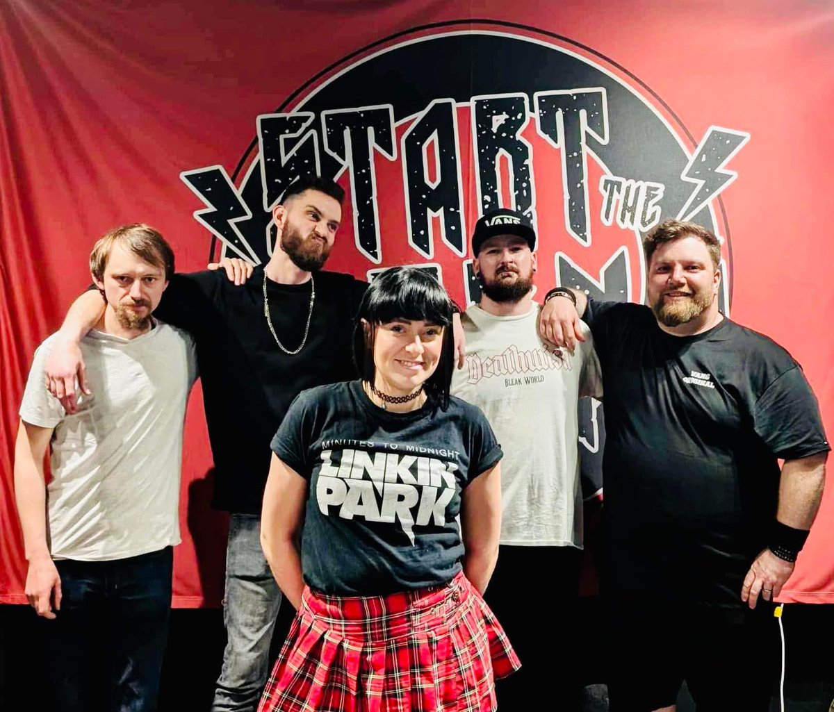 SirensStart's tweet photo. 🔴⚫️🚨 2025 ANNOUNCEMENT 🚨⚫️🔴

We’re back, and with a new addition to the STS fam.
Welcome Jess, absolutely killing it on Vocals!

So excited to show you what we’ve been working on, there’s a few surprises coming soon. So keep an eye out!

2025 is gonna be big.

❤️🖤 https://t.co/1PFAeOvgTh