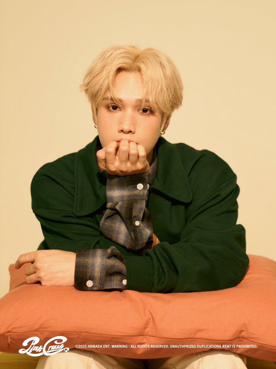 ONE PACT ‘PINK CRUSH’
CONCEPT PHOTO : WHITE VER.

#JAYCHANG #제이창
#ONEPACT #원팩트
#PINKCRUSH #20250214_12PM