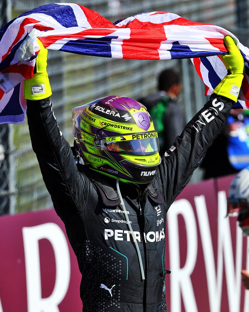 SilverstoneUK's tweet photo. Kicking off your Monday with a little Brit appreciation 🇬🇧

#F1 https://t.co/vBBEBBNj7b