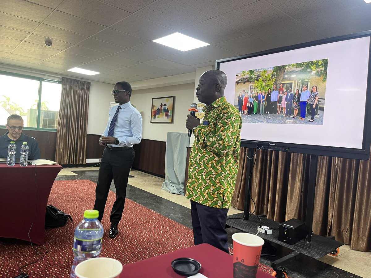 Justine Ina Davies tweet media