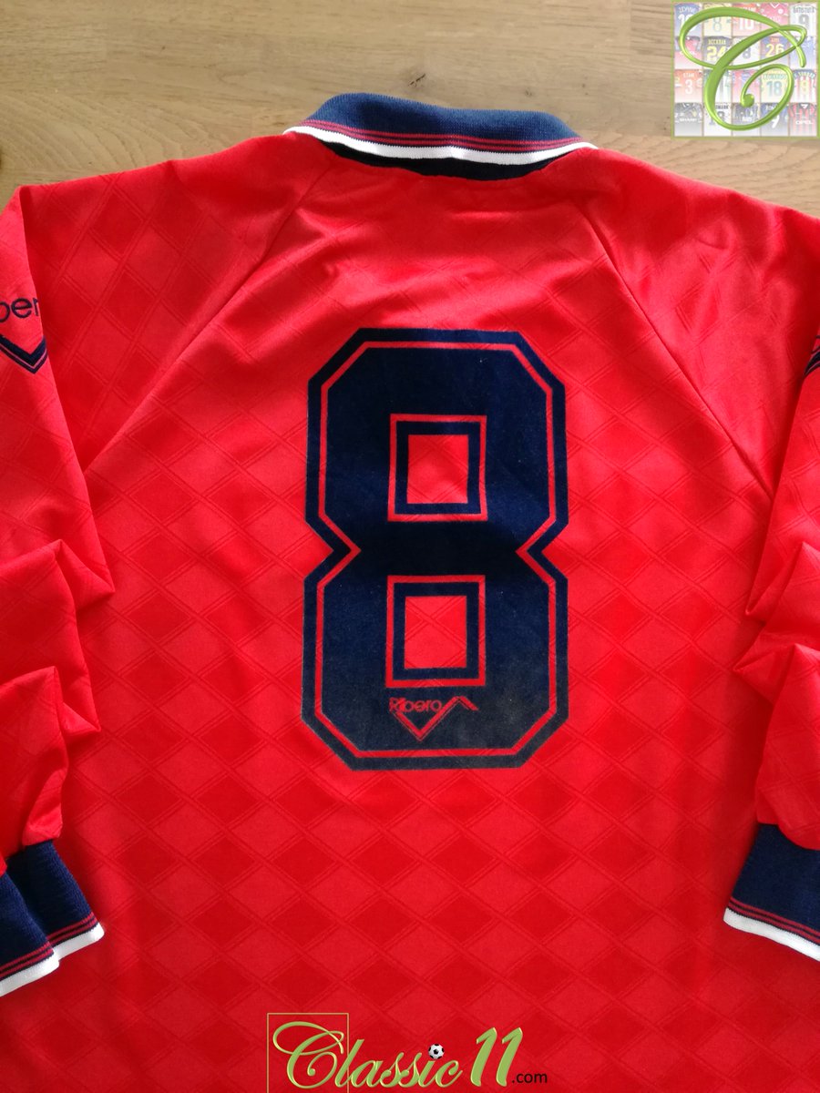 Just arrived in store:

1990/91 Scottish Schools away match worn jerseys

classic11.com/collections/sc…
