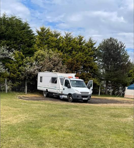 we offer a good rate, WEEKLY Rentals $600
Two weeks at $800 and Monthly at $3000