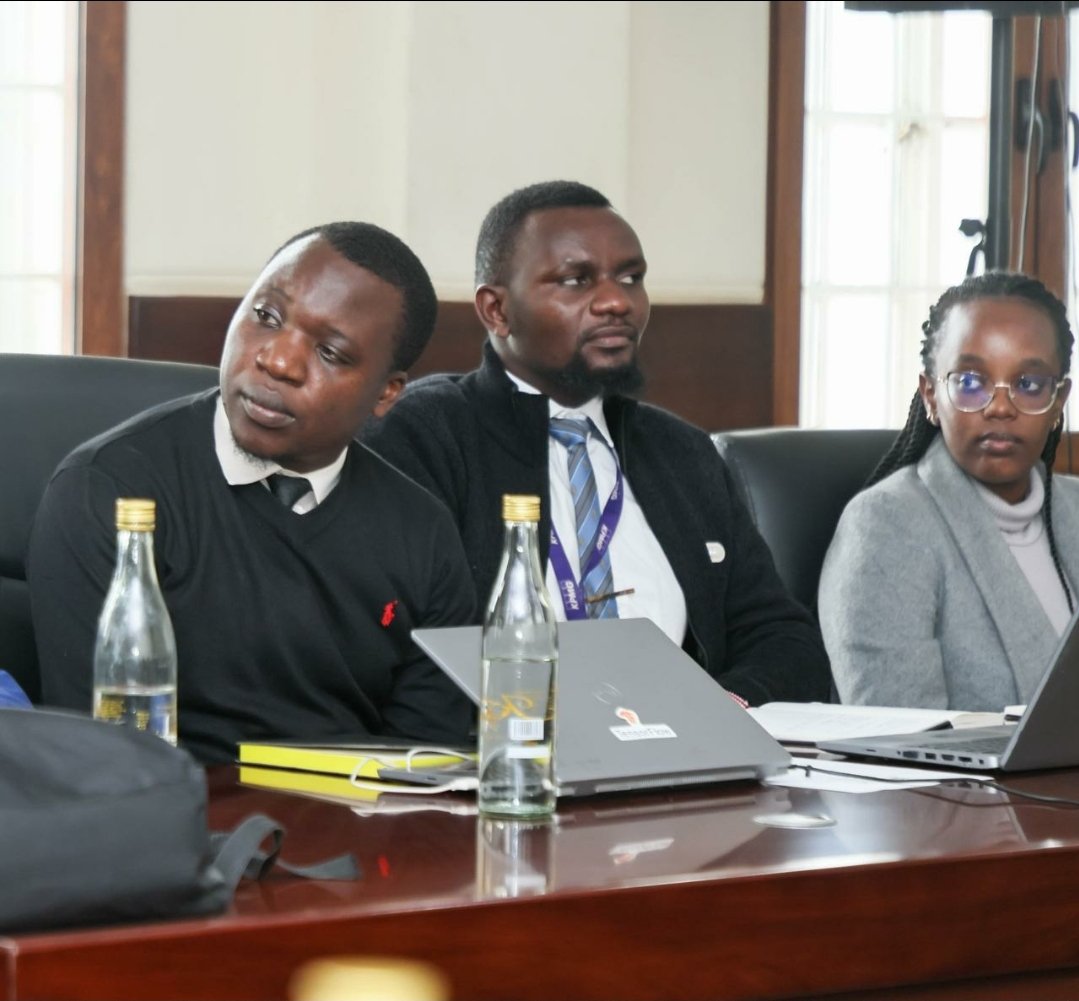 NGCSKE's tweet photo. 1/3 @NGCSKE in the @OfficePCS_KE engage MDAs Focal officers on updates of priority projects and programmes at the OPCS Railway offices. Team was led by Lead Anne Olubendi and NGCS Secretary Alfred Diru. #NGCScoordinates #DeliveringThePlan #BeTA https://t.co/uNP7RWqk1c