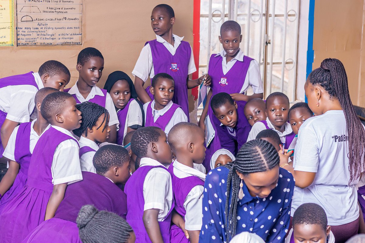 MsichanaUganda's tweet photo. Empowering girls through education transforms communities and breaks the cycle of poverty.📚✨

When girls are educated, they gain the tools to shape their future, make informed decisions, and contribute meaningfully to society. 🌍💪

🌱 Let's invest in their potential! 💖 https://t.co/0xj8pVbttK