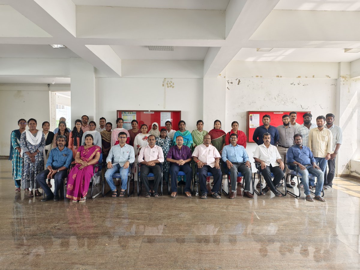 NITPY_CSE's tweet photo. Dr. M. Venkatesan has formally assumed the position of Head of the Department of Computer Science and Engineering at NIT Puducherry, succeeding Dr. Ansuman Mahapatra. https://t.co/b8lmOXjKen