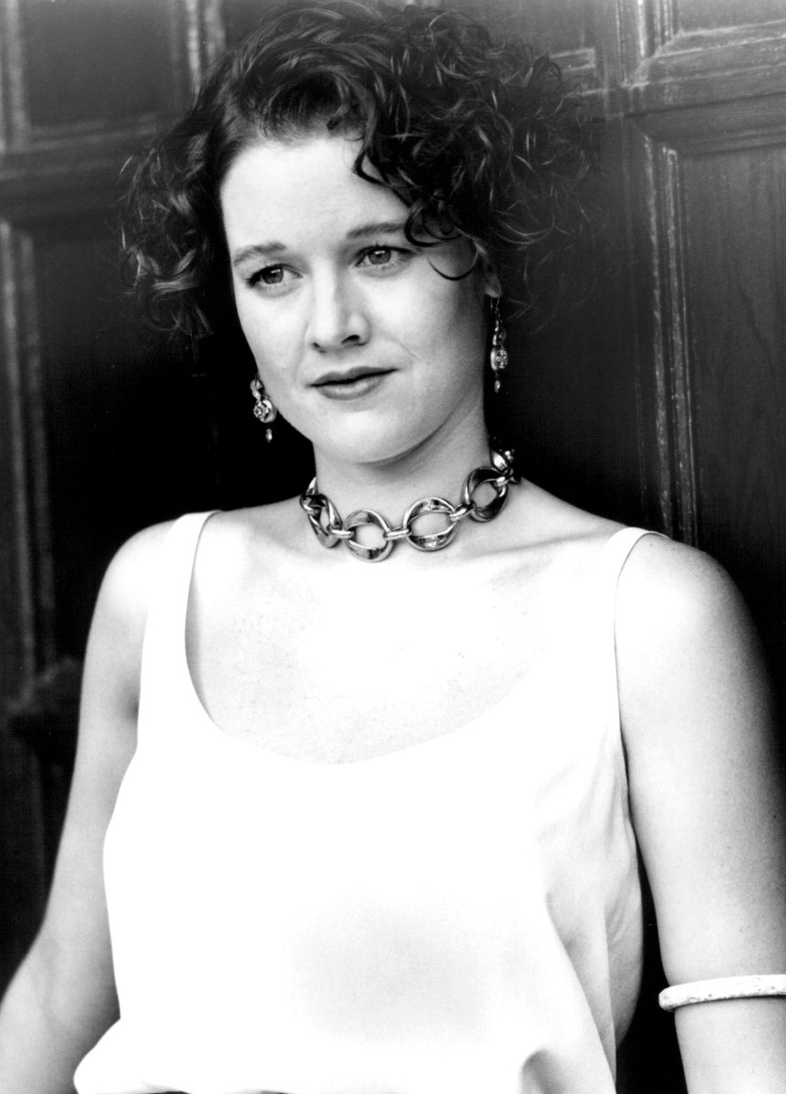 videotheque_i's tweet photo. 𝐀ctrice 𝐝𝐮 𝐉our 

𝐏𝐞𝐧𝐞𝐥𝐨𝐩𝐞 𝐀𝐧𝐧 𝐌𝐢𝐥𝐥𝐞𝐫 
Actrice Américaine

@PenelopeAMiller c'est plus de 40 Films

#PenelopeAnnMiller #ActriceDuJour #actress 
#DeadBang #Awakenings #Chaplin #CarlitosWay #Relic #Reagan #cinegenres

𝐕ersion 𝐈nstagram
https://t.co/yOmVfvkyhj https://t.co/2sYIDQhq3E