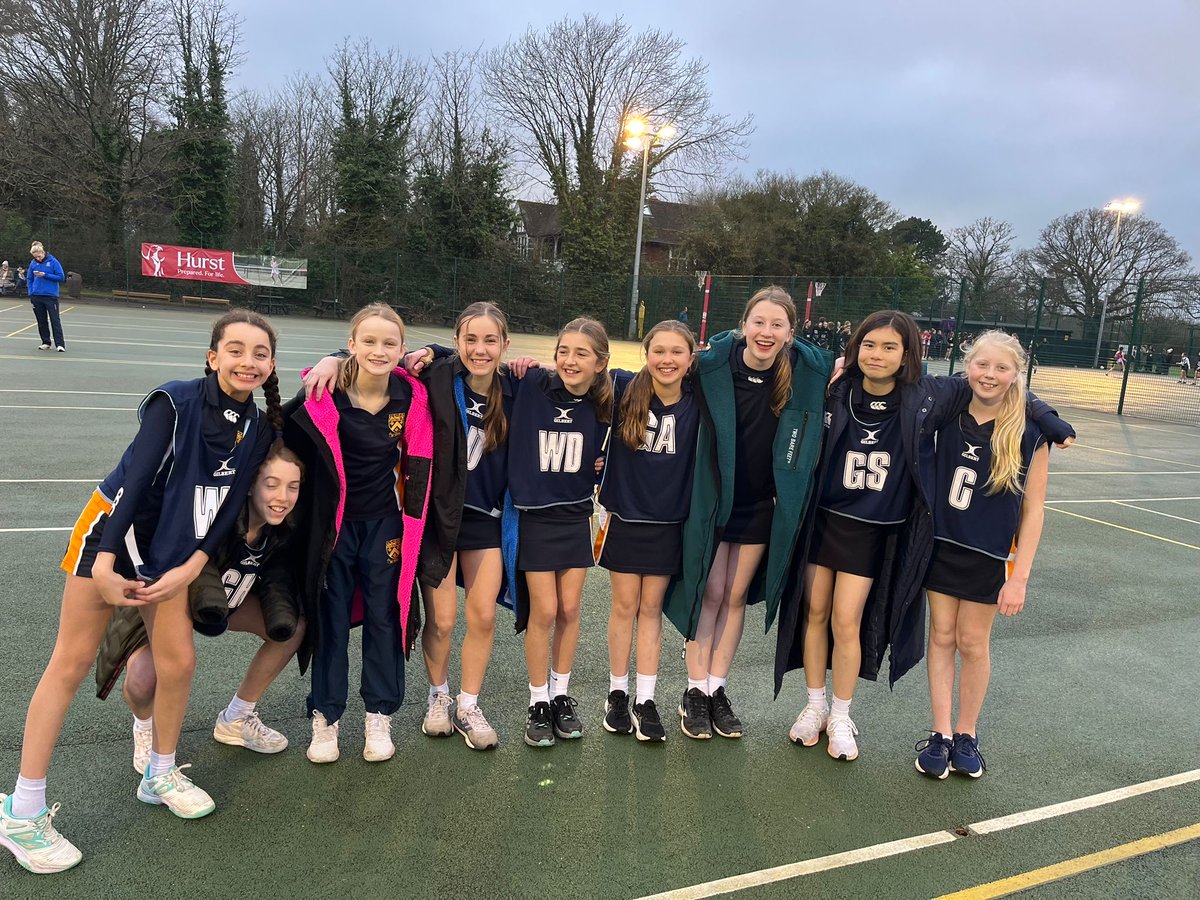 Handcross Park tweet media