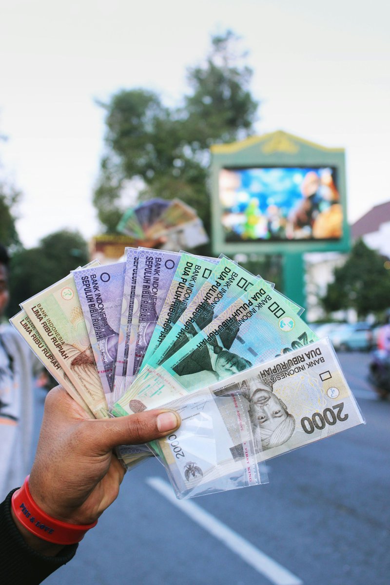 abcearning12's tweet photo. Looking for an easy way to earn extra cash? 💰 Watch ads, reels, and complete surveys from home 🏠—no skills needed! Start today and get paid fast. 👉 Visit ABC-Earning to begin! 🚀💵
#onlinearn #easyeaening #digitalearn #earningmoney https://t.co/YGNvM6B0EF