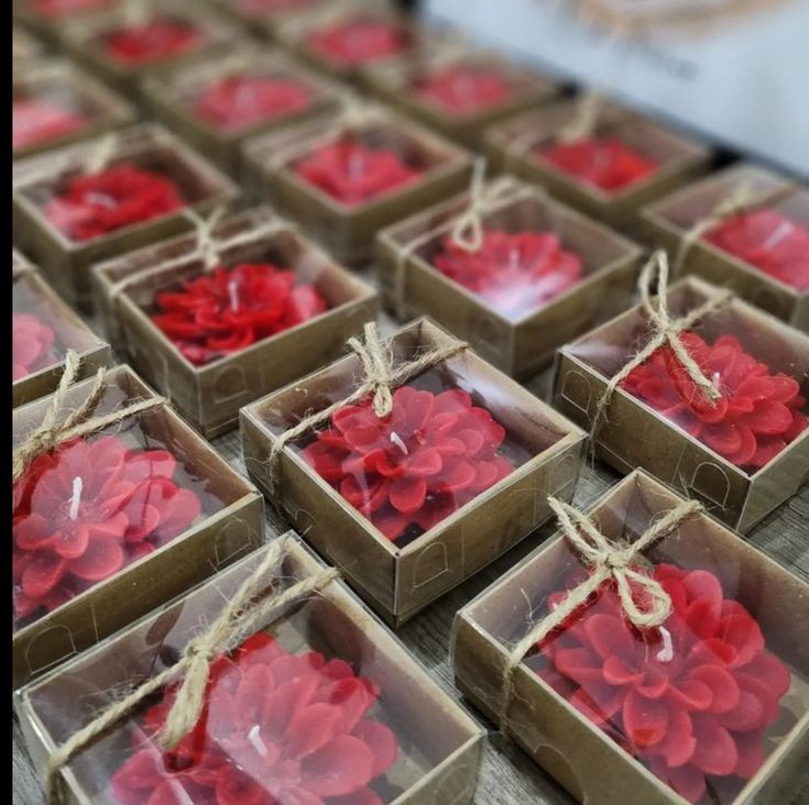 LoFunmilayo's tweet photo. Planning on a gift for your next event? 
Need gifts for your bridal shower, birthday party, wedding, birthday, cooperate events etc? 

Scented Candle Souvenir is a very good idea. 

Price: 4500 (come in well packed boxes)
MOQ: 12pcs https://t.co/4UO6rLTHdp