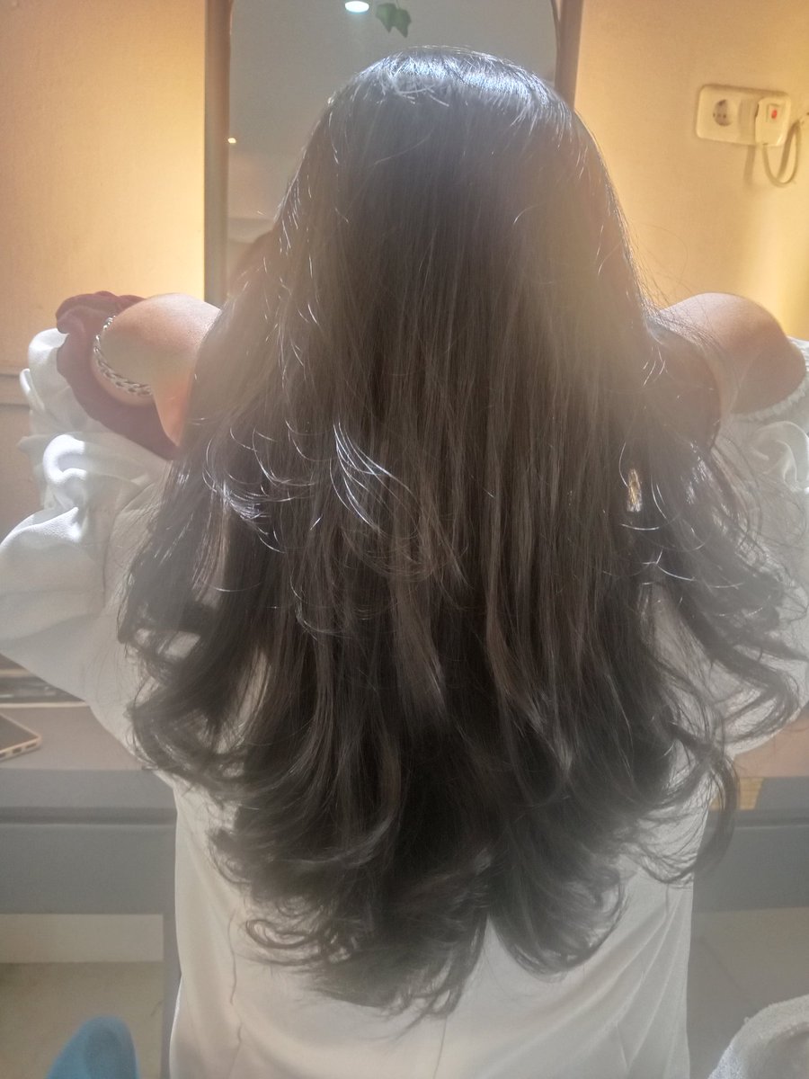 bungaapriyani's tweet photo. Rambut baru walaupun bukan tahun baru 😌 https://t.co/xbGPfXeATq