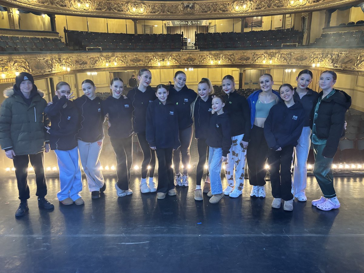 This weekend, a number of our talented students put on an incredible performance of Robin Hood at the Grand Theatre with the production company BFCP.

It was amazing to see all their hard work pay off as they shone on stage. We are very proud of you all! 

hodgson.lancs.sch.uk/other/news?p=1